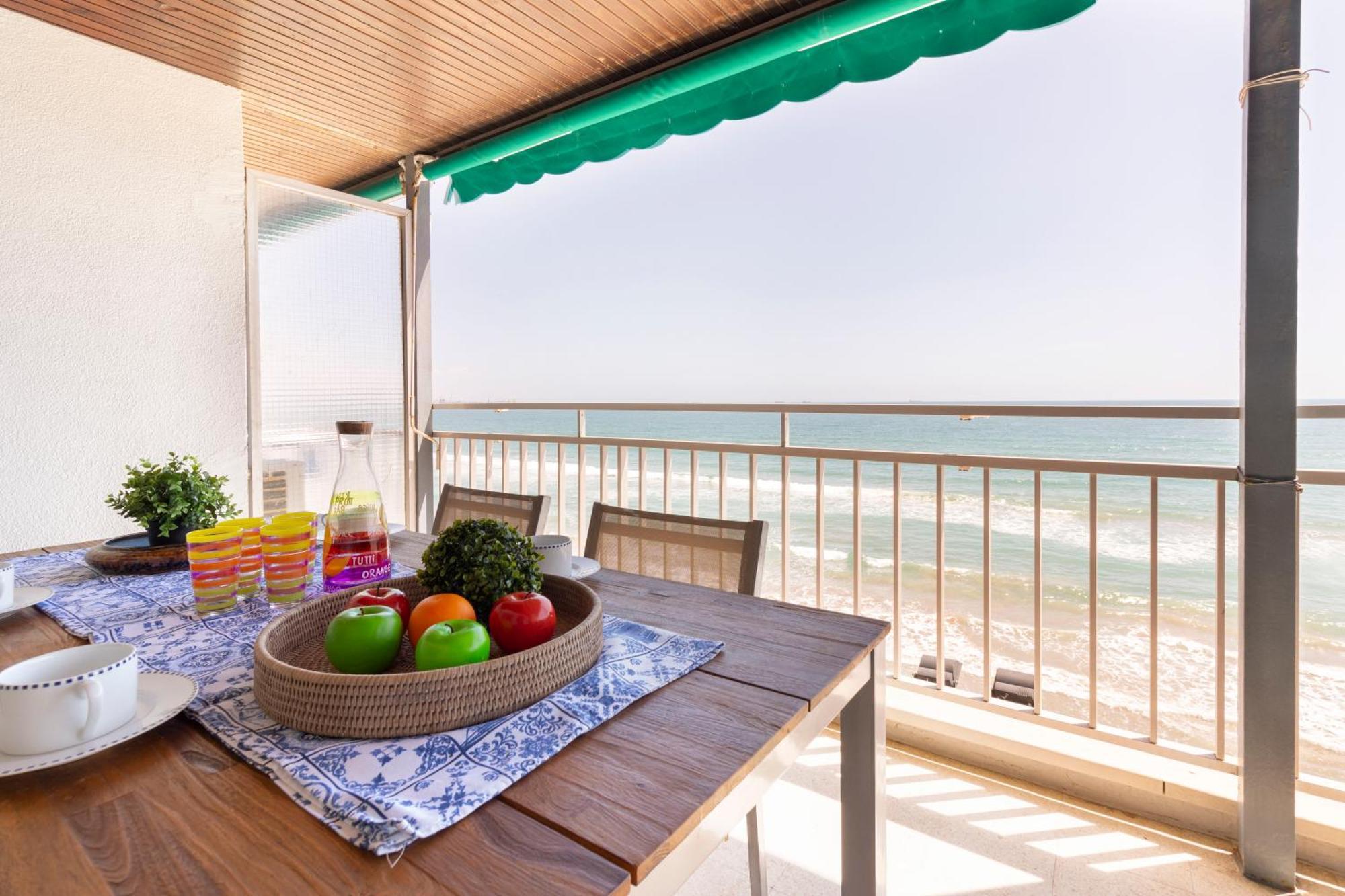 Homes & Go Bell Reco Basic IV La Pineda Bagian luar foto